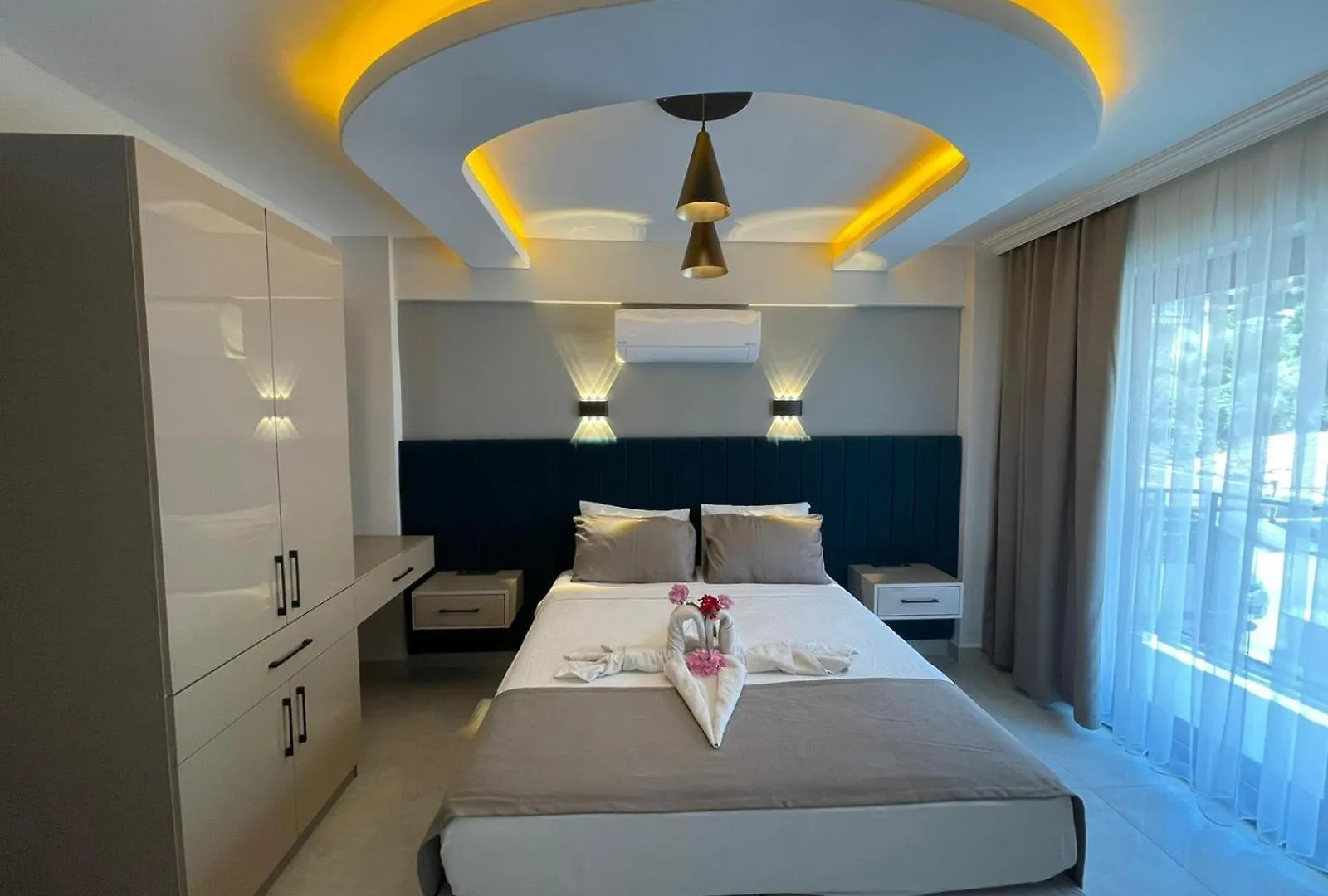 Suites With Private Pools Öludeniz 0*,