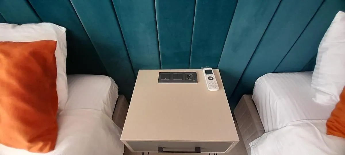 Suites With Private Pools 厄吕代尼兹 公寓