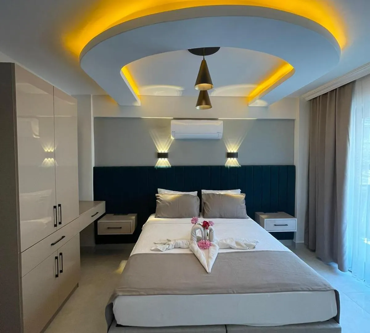 Suites With Private Pools Oludeniz