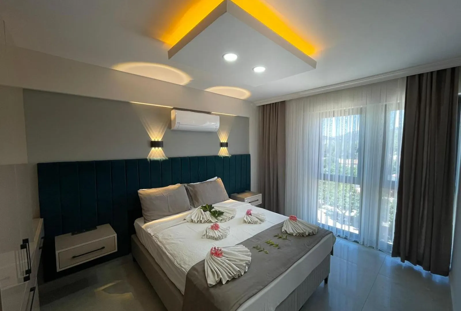 Suites With Private Pools Oludeniz